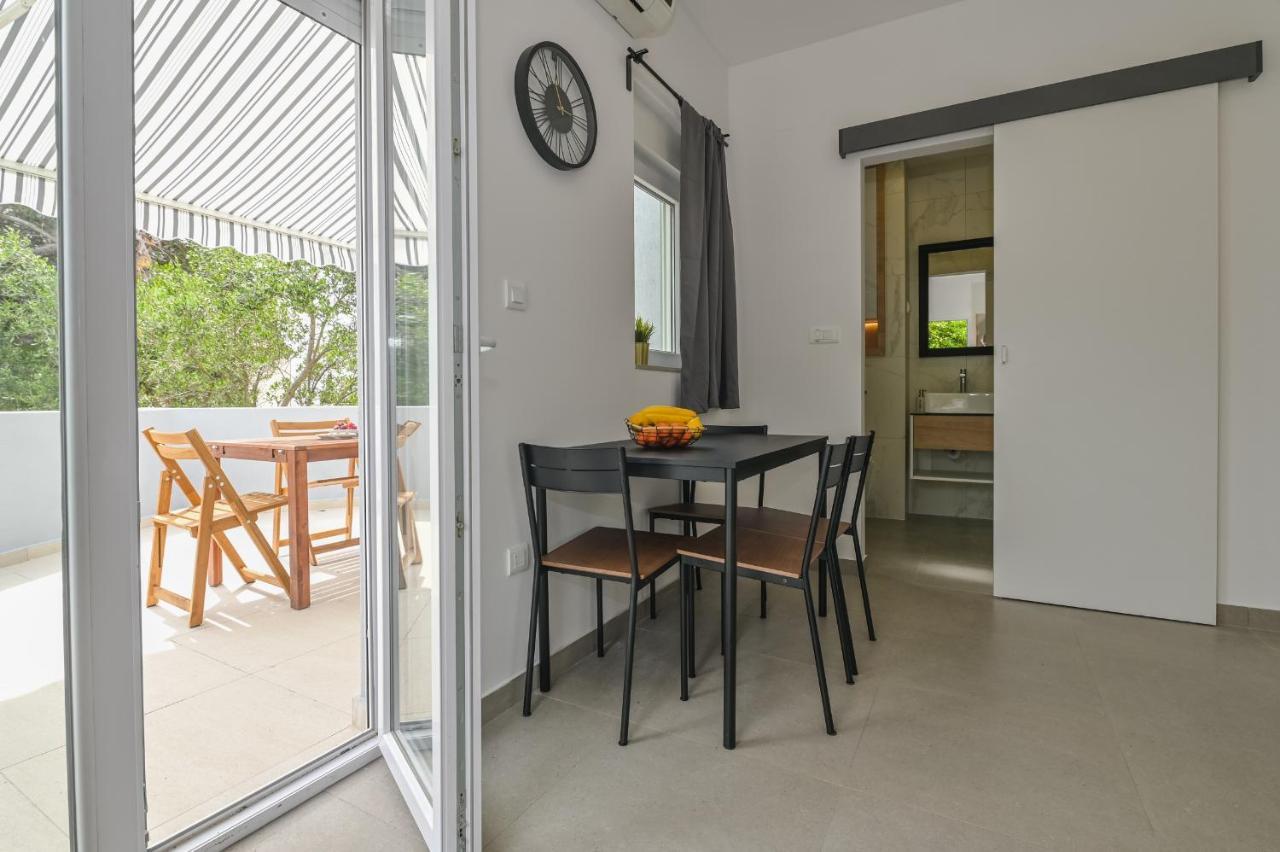 Double L House Apartment Novalja Room photo